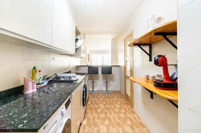 Image No.17-3 Bed Apartment for sale