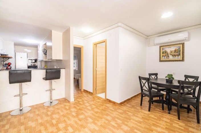 Image No.22-3 Bed Apartment for sale