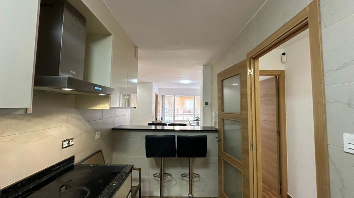 Image No.26-3 Bed Apartment for sale