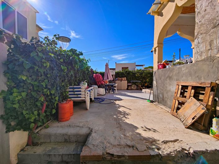 Image No.11-4 Bed Townhouse for sale