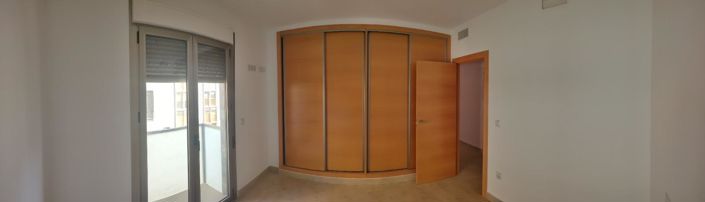 Image No.12-3 Bed Apartment for sale