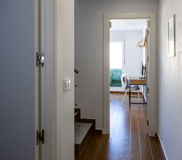 Image No.29-3 Bed Townhouse for sale