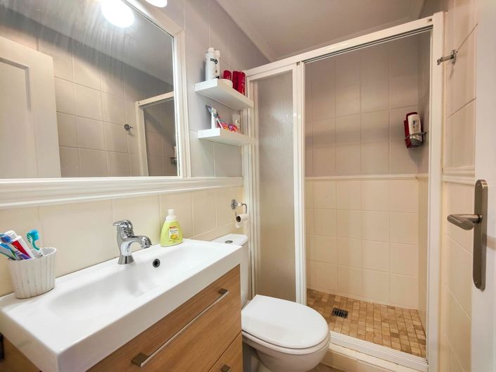 Image No.26-3 Bed Penthouse for sale