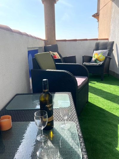 Image No.16-2 Bed Apartment for sale