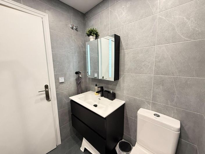 Image No.16-4 Bed Apartment for sale