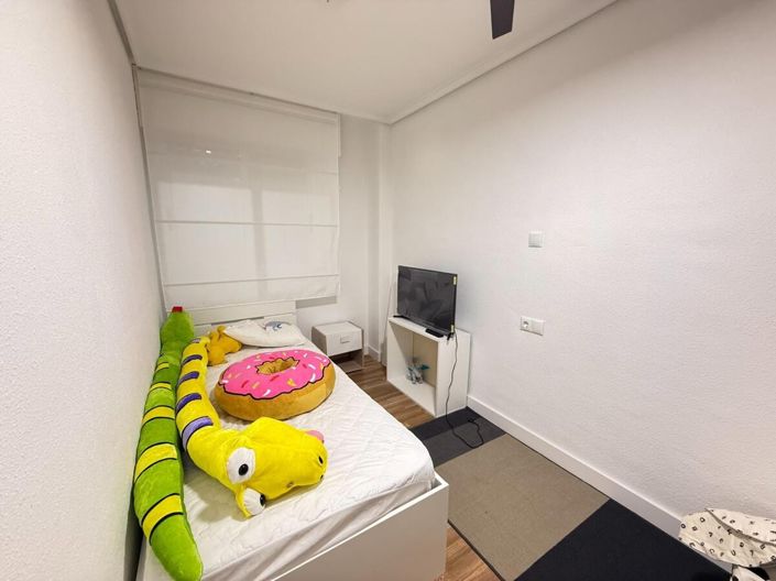 Image No.26-4 Bed Apartment for sale