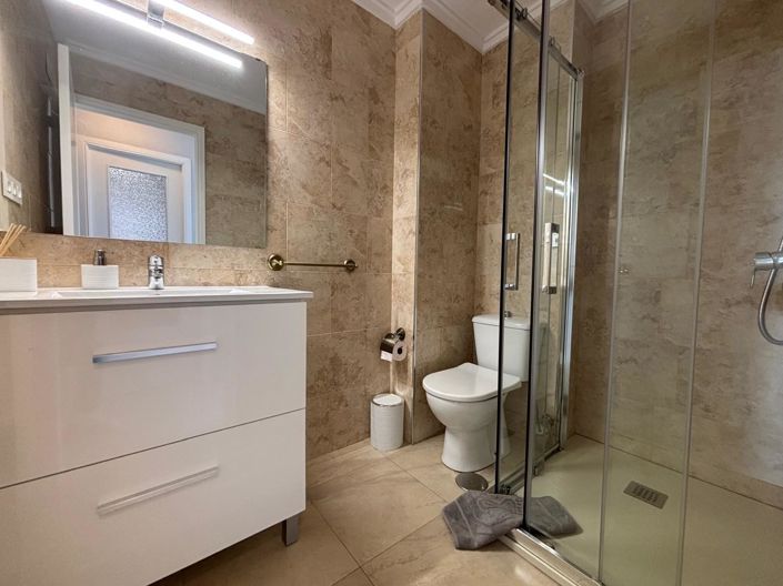 Image No.18-2 Bed Apartment for sale