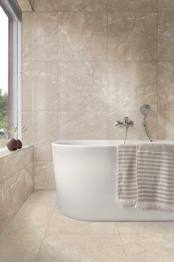 Image No.13-3 Bed Property for sale