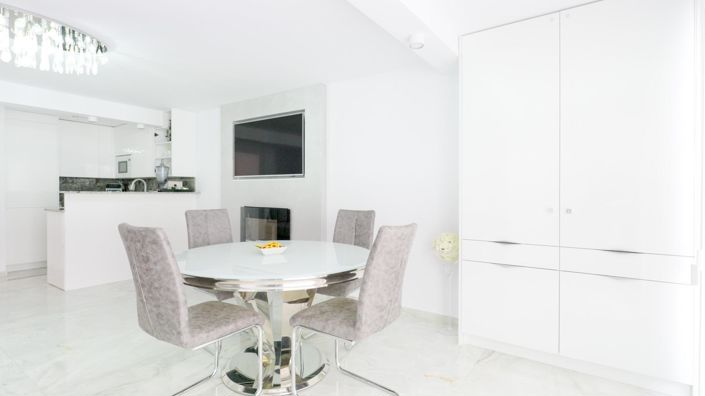 Image No.36-4 Bed Townhouse for sale