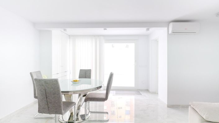 Image No.37-4 Bed Townhouse for sale