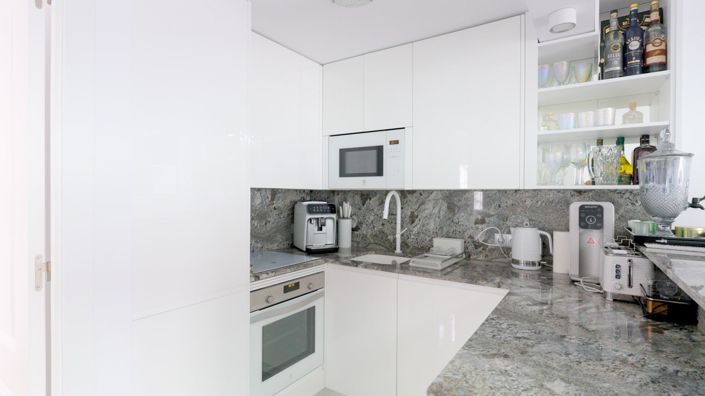 Image No.37-4 Bed Townhouse for sale