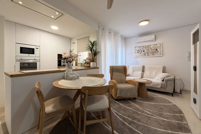 Image No.9-3 Bed Apartment for sale