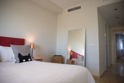 10-bb915d1cb19341576dcdc994b81ab9c5