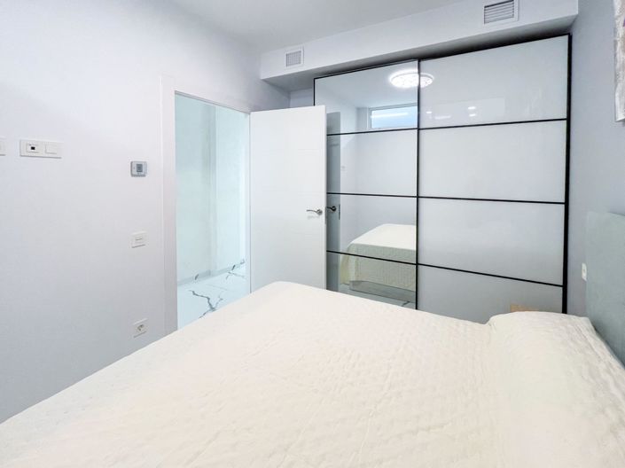 Image No.10-2 Bed Apartment for sale