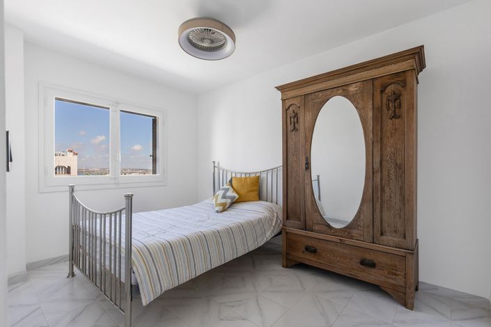 Image No.15-1 Bed Apartment for sale