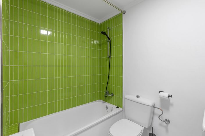 Image No.19-1 Bed Apartment for sale