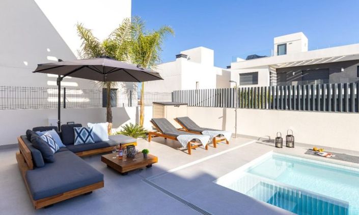 Image No.15-3 Bed Villa for sale