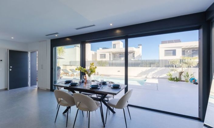 Image No.39-3 Bed Villa for sale