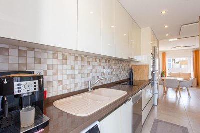 o1jghtvclu1sdlion174p1r6ak6g3b