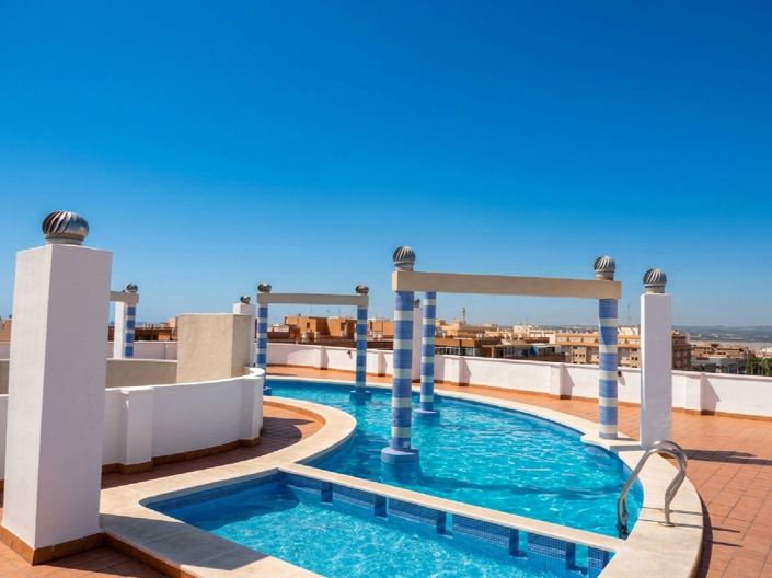 Image No.2-Appartement de 2 chambres à vendre à Torrevieja