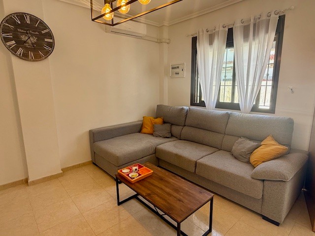 Image No.7-3 Bed Townhouse for sale