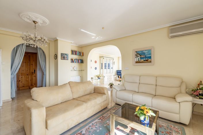 Image No.10-3 Bed Apartment for sale