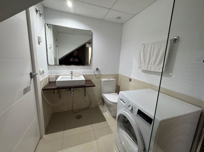 Image No.24-3 Bed Townhouse for sale