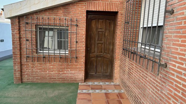 Image No.12-4 Bed Villa for sale