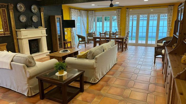 Image No.21-4 Bed Villa for sale