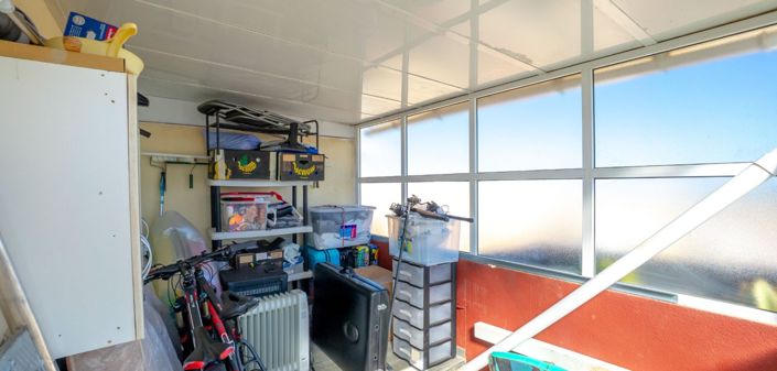 Image No.36-3 Bed Townhouse for sale