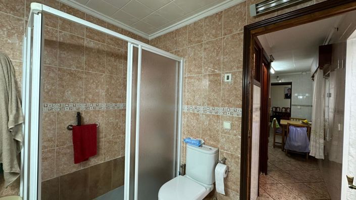 Image No.14-4 Bed Apartment for sale