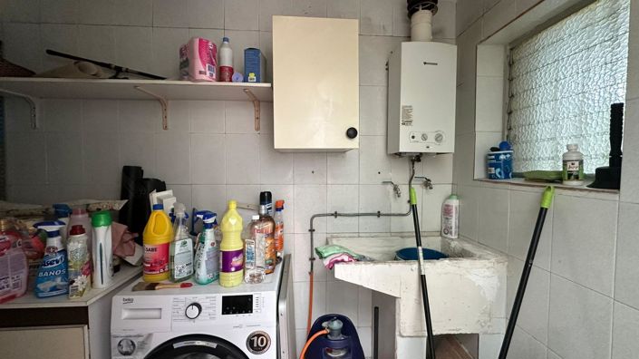 Image No.24-7 Bed Apartment for sale