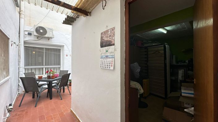 Image No.35-7 Bed Apartment for sale