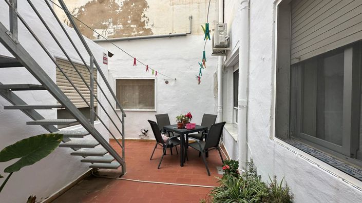 Image No.36-7 Bed Apartment for sale