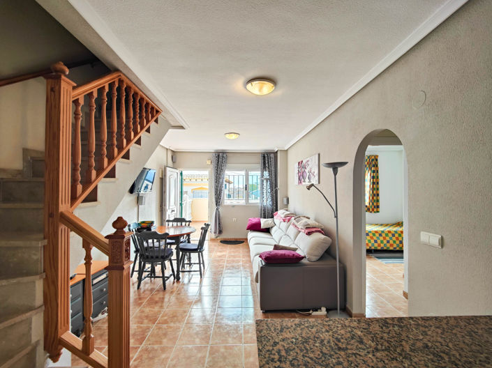 Image No.18-3 Bed Townhouse for sale