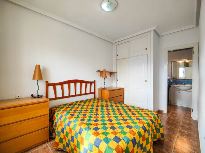 Image No.29-3 Bed Townhouse for sale