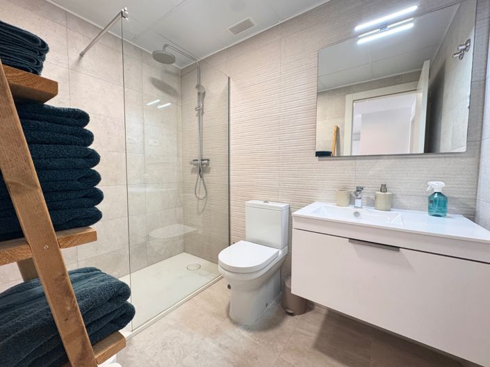 Image No.19-3 Bed Apartment for sale