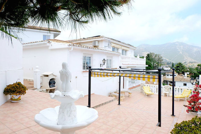 Image No.13-5 Bed House for sale