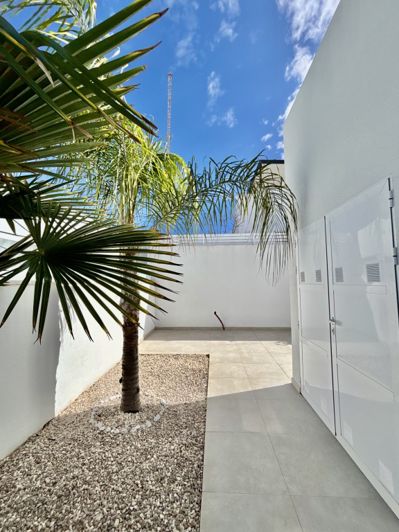 Image No.18-3 Bed Villa for sale