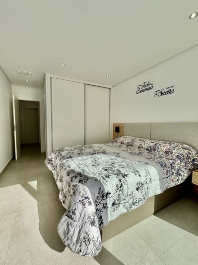 Image No.7-3 Bed Villa for sale