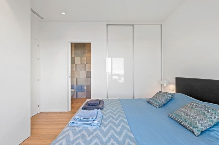 Image No.22-2 Bed Apartment for sale