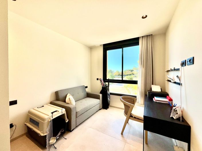 Image No.16-3 Bed Apartment for sale