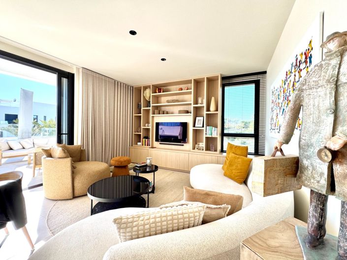 Image No.2-3 Bed Apartment for sale