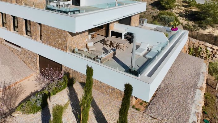 Image No.26-3 Bed Apartment for sale