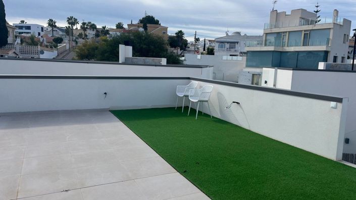 Image No.17-3 Bed Villa for sale