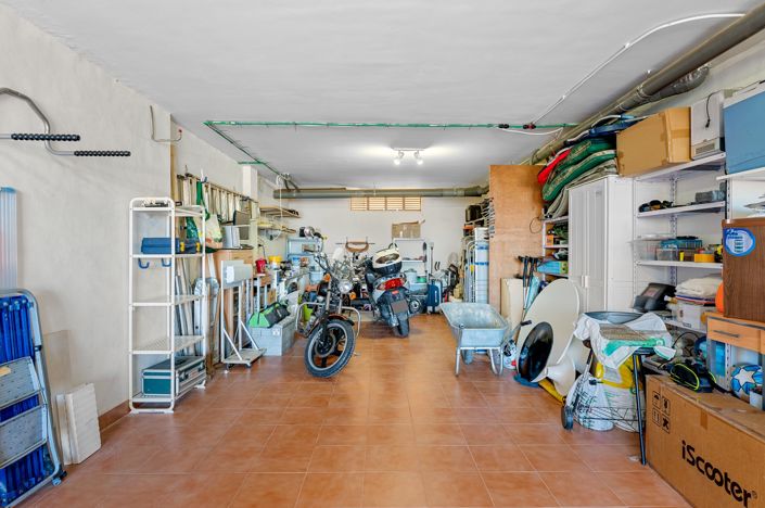 Image No.14-3 Bed Villa for sale