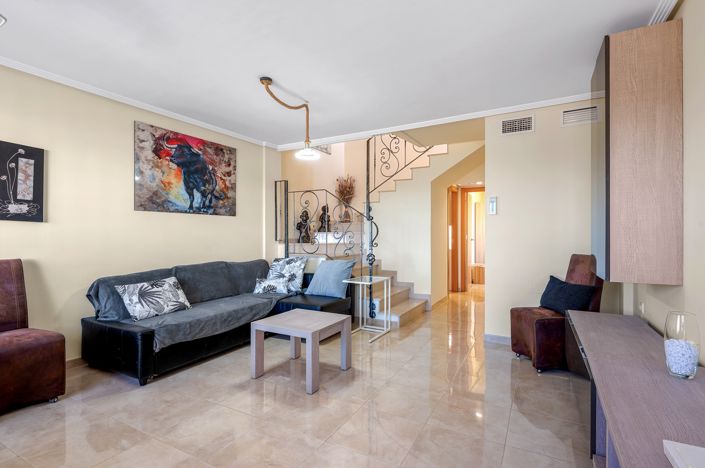 Image No.4-3 Bed Villa for sale