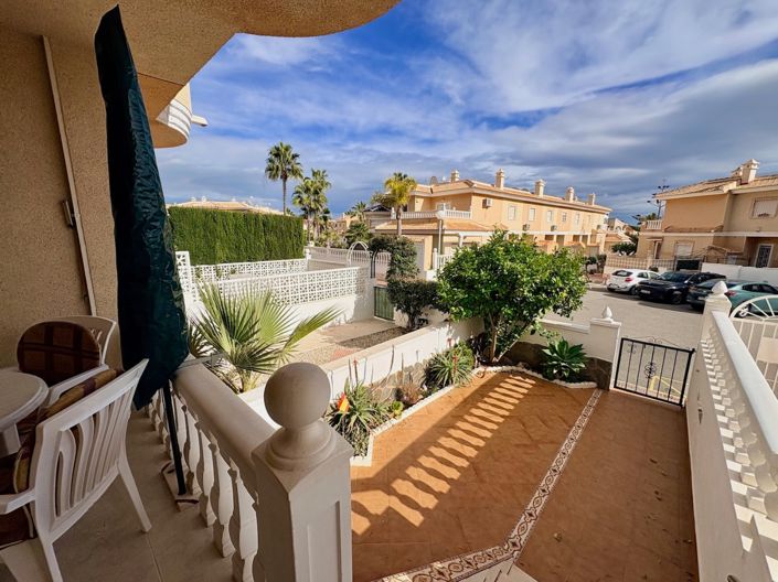 Image No.4-2 Bed Townhouse for sale