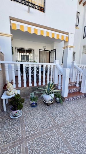 Image No.8-Appartement de 2 chambres à vendre à Orihuela Costa