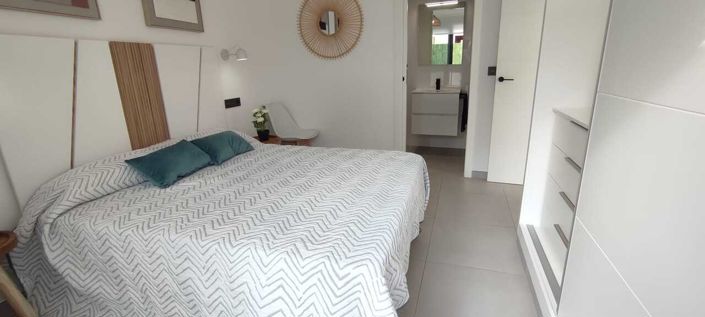 Image No.7-3 Bed Villa for sale